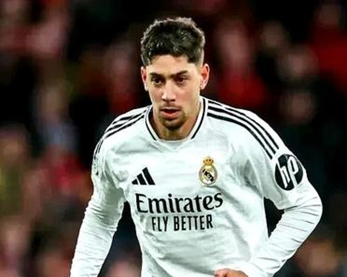 英雄联盟即时比分-国王杯倒计时；瓦伦西亚集结日回应争议；细节引发关注；球迷炸锅；心理建设被强调的简单介绍